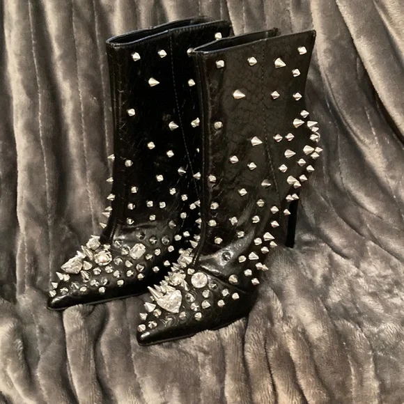 Steve Madden Spiked Booties - Picture 1 of 4